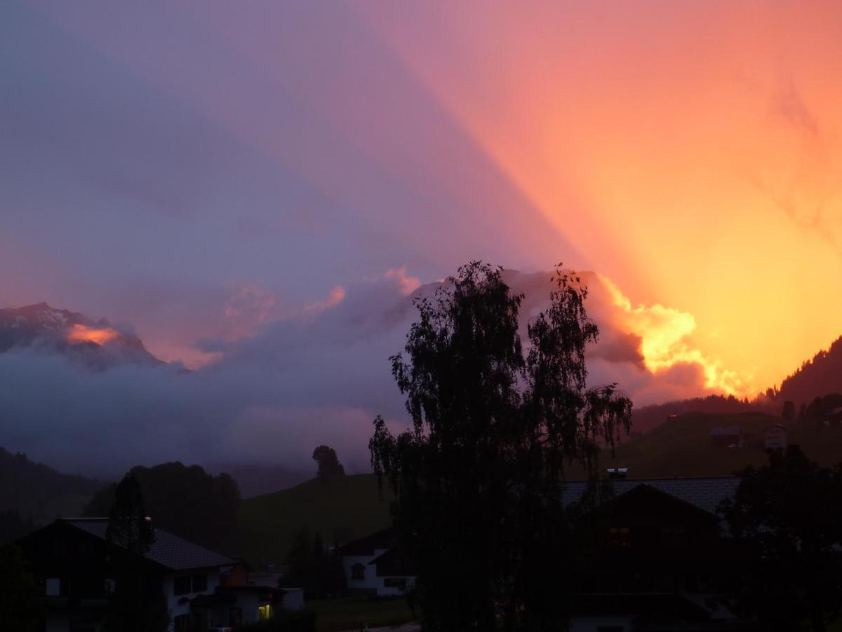 Urlaub Bei Moses Apartamento Schoppernau Exterior foto